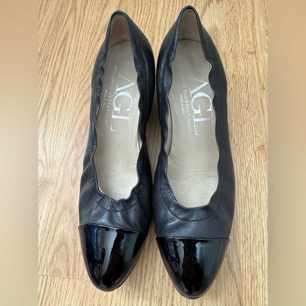 SALE! AGL Attilio Giusti Leombruni “Jody” patent and leather wedge pump - Picture 2 of 9
